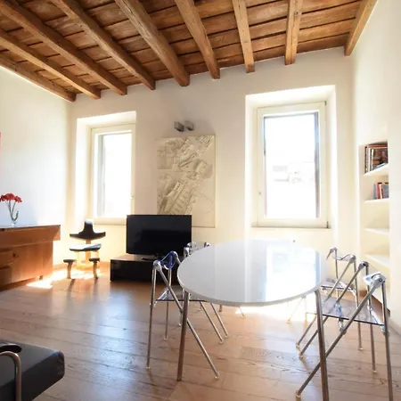 Appartamento Modern In Campo De Fiori